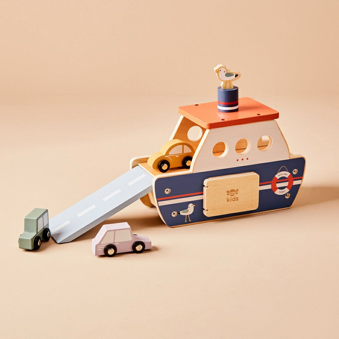 Wooden Boat Transporter Toy Set