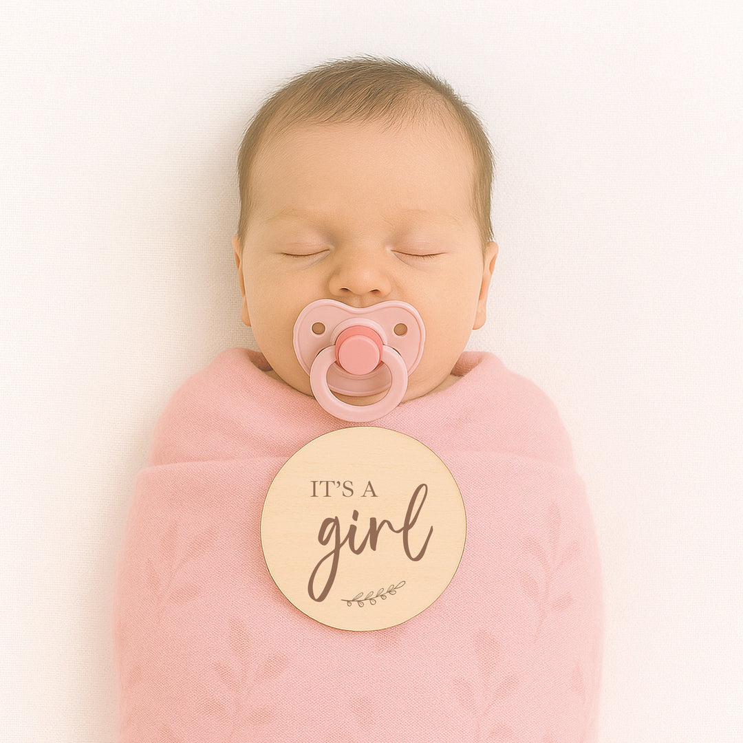 It's A Boy/Girl Announcement Wooden Plaque Set