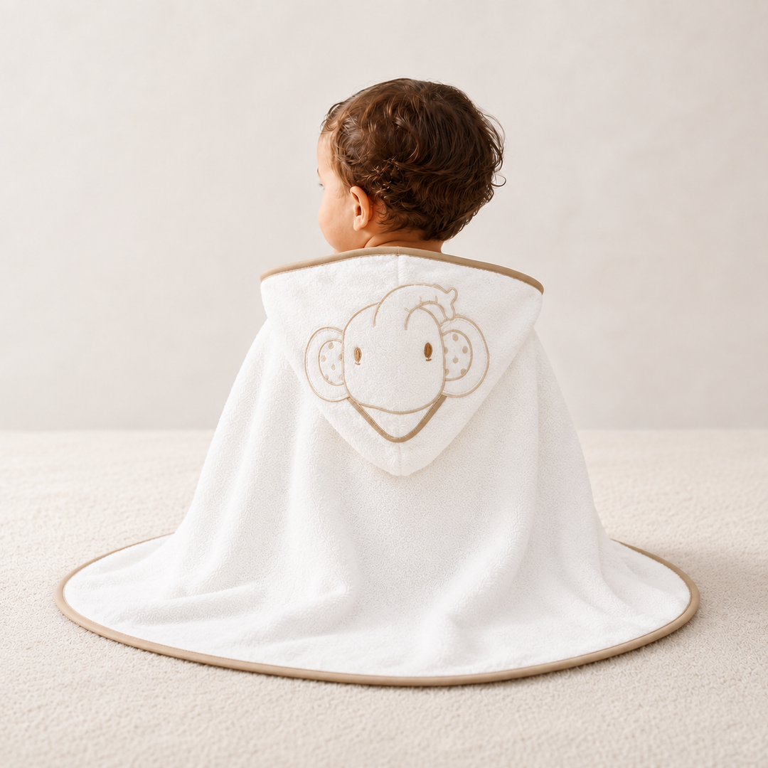 Unisex White &amp; Beige Elephant Hooded Towel