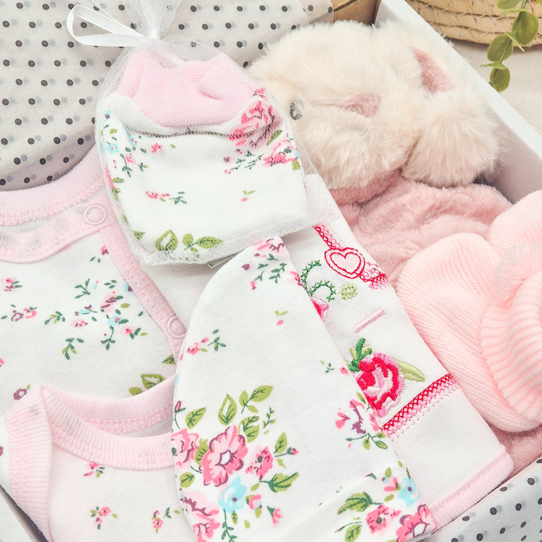 Girls Pink Floral Cream & Comforter Hamper Gift Set