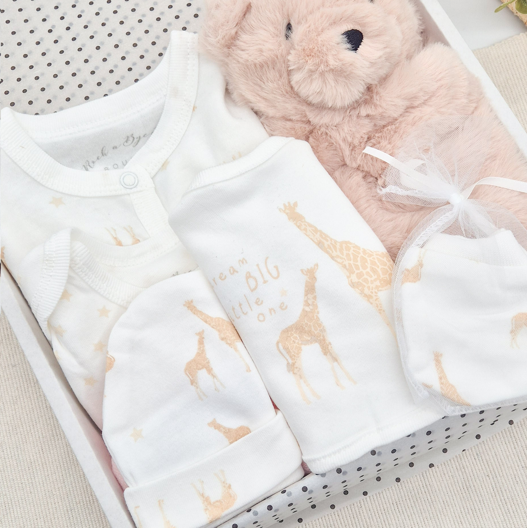 Unisex Beige Giraffe and Comforter Gift Hamper Set