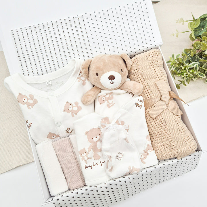 Unisex Little Bear Luxury Gift Hamper