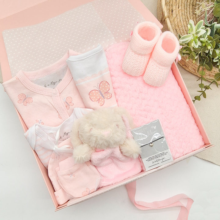Girls Pink Butterfly &amp; Comforter Luxury Hamper Gift Set