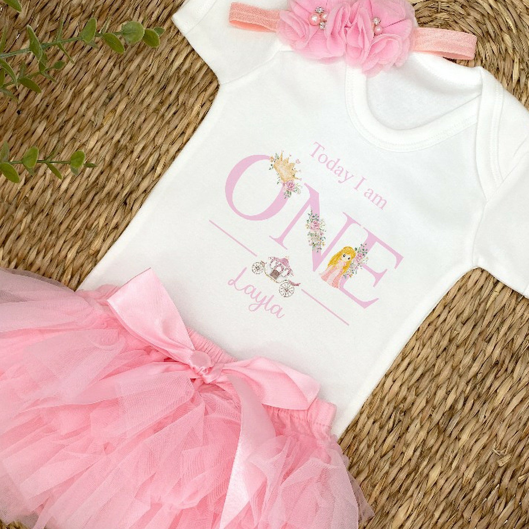 I am one hot sale baby girl outfit